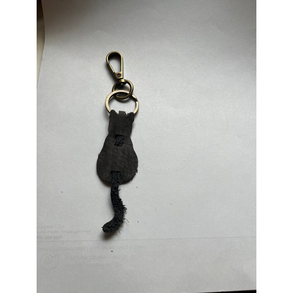 Dark grey leather cat keychain